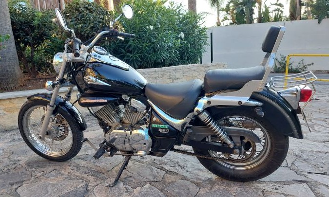 Suzuki VL 250 Intruder
