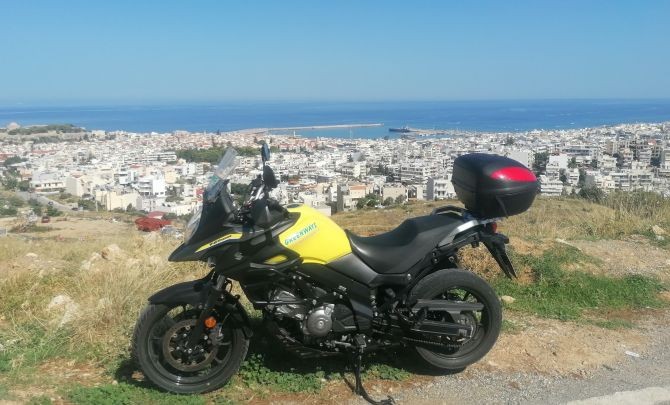 Suzuki V-Strom 650 XT