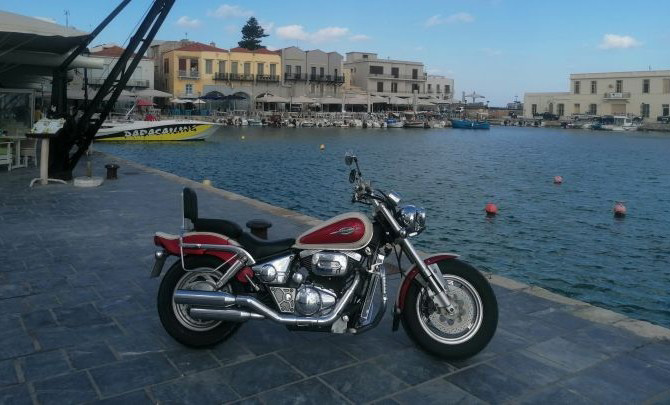 Suzuki VZ 800 Marauder (Classic 1998)